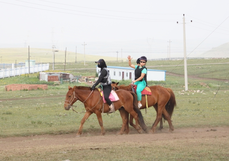 Inner-Mongolia-Kubuqi-Desert-Ecology-Study-Tour-49