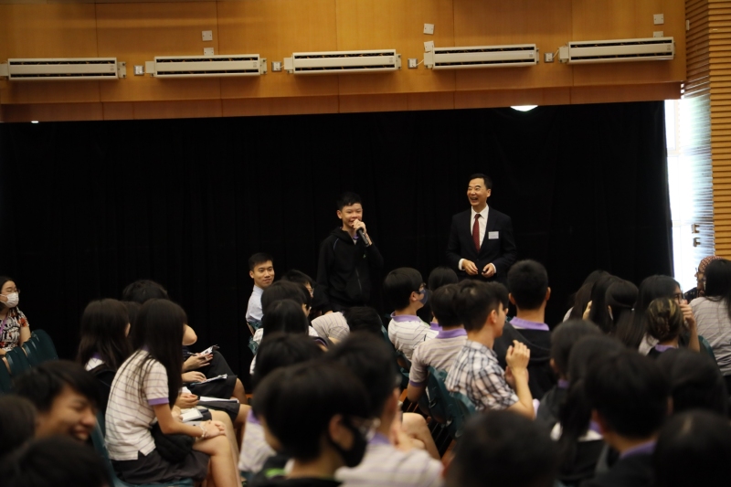 LA-Career-Fest-Industrial-Leader-Talk-Mr.-C.F.Kwan-MH-JP3